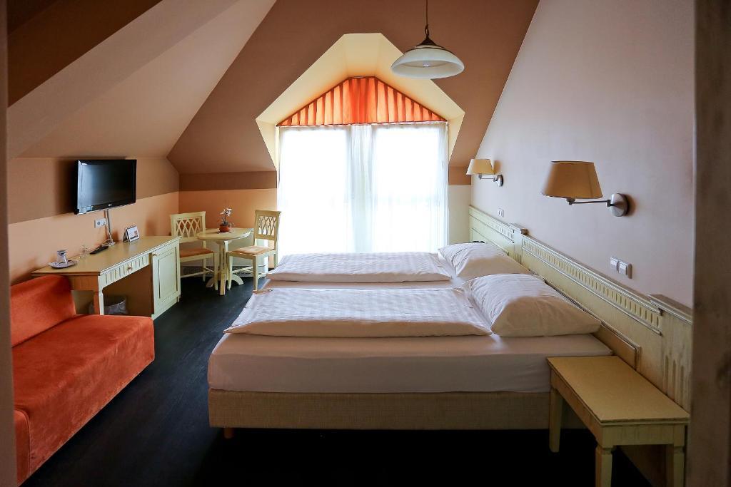 Gostilna In Motel Pri Lesniku Марибор Стая снимка
